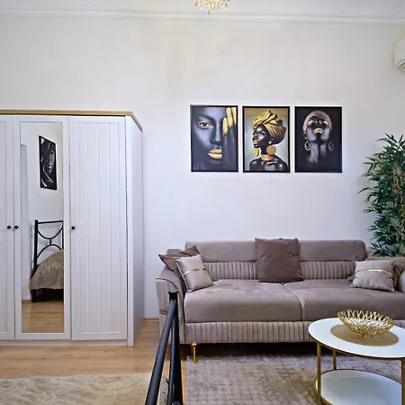на французком бульваре рядом с аркадией Holiday home *